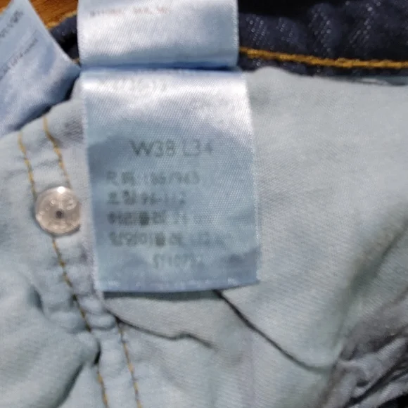 Levi's Men's Indigo Relaxed Jeans - Picture 2 of 5